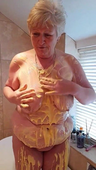 Każdy Dla Custard!