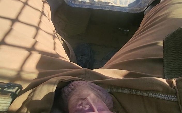 Djk31314: Hai să ne distrăm mai mult la serviciu.