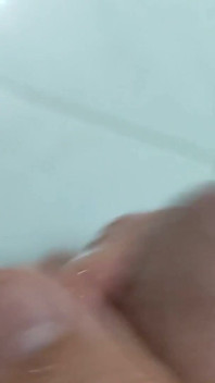 Huge Dick Doubling the Load During the Skis.