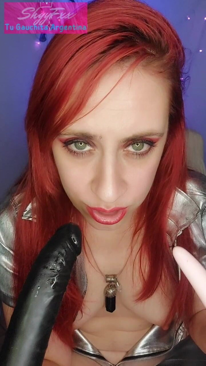 Tu Gauchita Argentina: I Brought a Shameful One Home to Suck His Dick...
