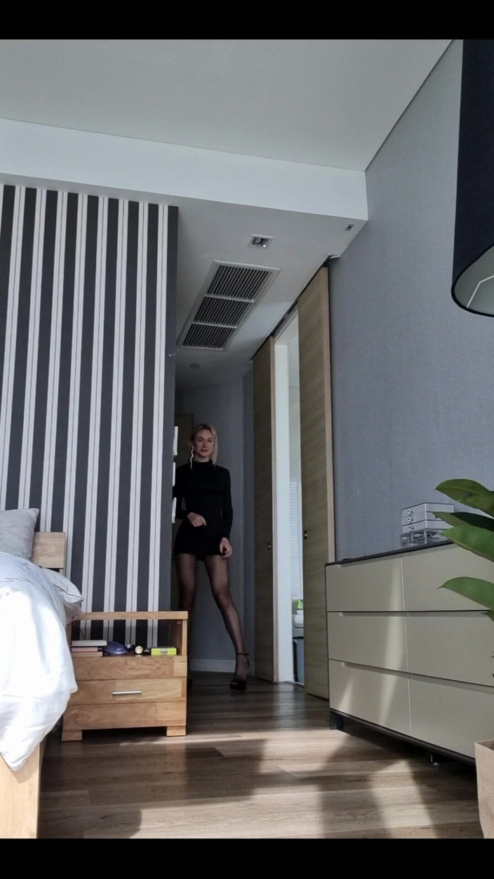 Angel The Dreamgirl: Nylon Tease