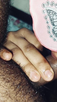 Desi la milf indiana ha scopato il suo patrigno