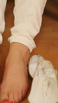 Silver Peeptoe Slingbacks &sheer nude nylons - footplay &shoeplay