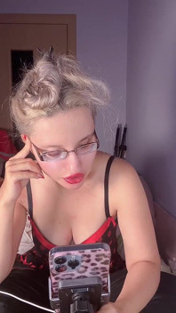 Nie można przestać myśleć o findom goaldigger