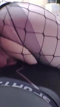 Lubang arnab Y-San mengubah miku cergasnya, si cantik langsing tergelincir ke dalam permainan sensual - 1