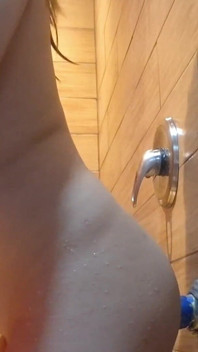 Hot Transgirl Has Fun in the Shower