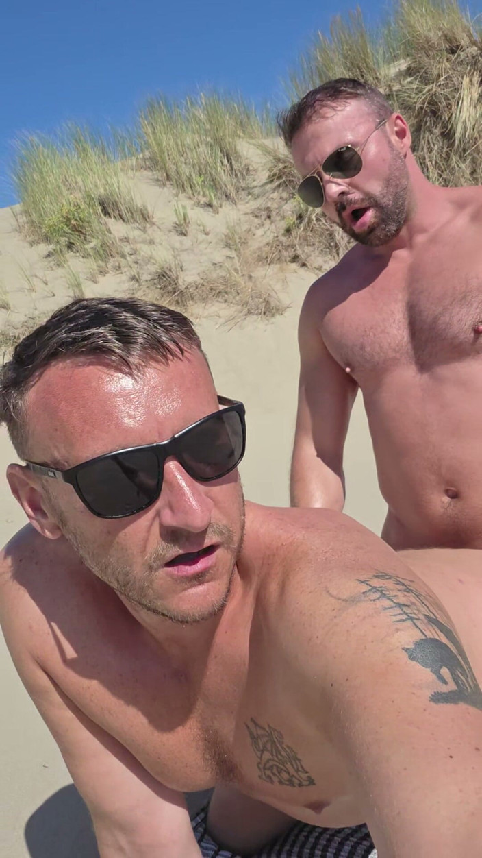 Welsh blokexxx: Follada rápida en la playa
