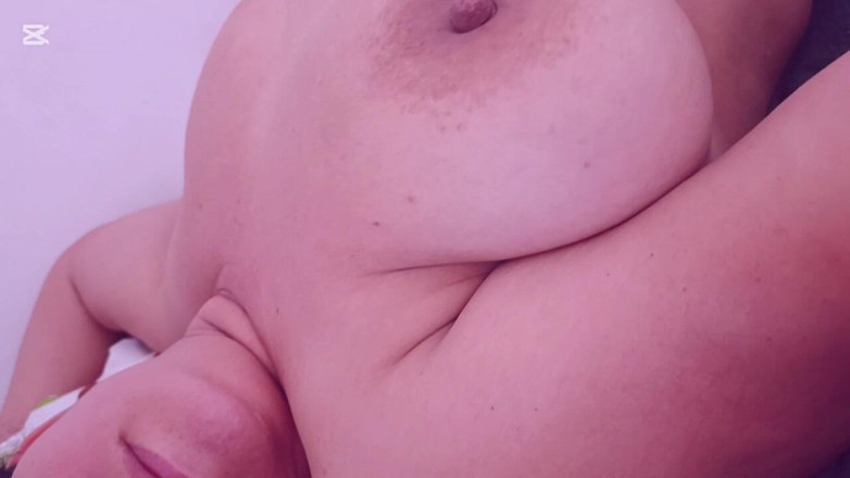 Valkyrieandluigy: Selbstgemachter Blowjob