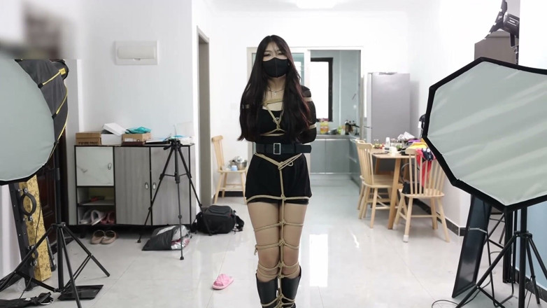 Asian bondage: The Bound Girlfriend Moved Around the Living Room, Which Was...