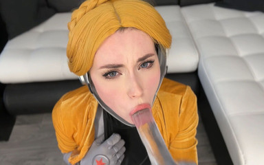 Sweetie Fox: Atomik kalpli robot balerin büyük dildoyla amını sikiyor ve anal...