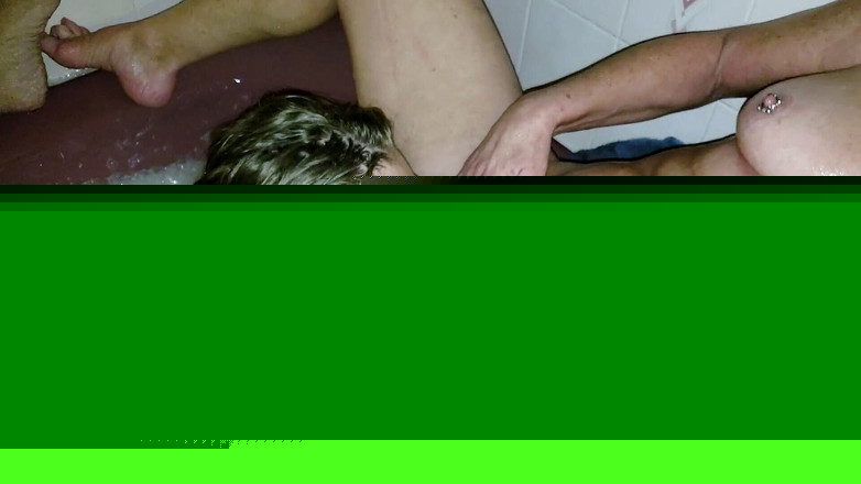 Ms Paris and Friends: Parková vířivka