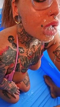 BBC Pissy Blowjob Pool Overflow