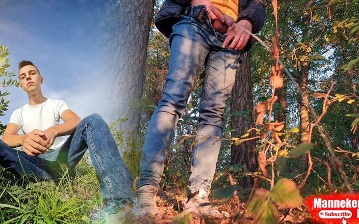 Manneken pis: Chlap Dlouho chčije v lese pod stromem