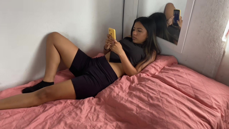 Solo_incognita: 害羞的拉丁女孩被引诱并用力操