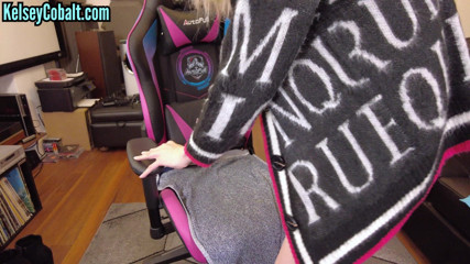 KelseyCobalt: Femboy Kelsey Cobalt handsfree cum riding dildo