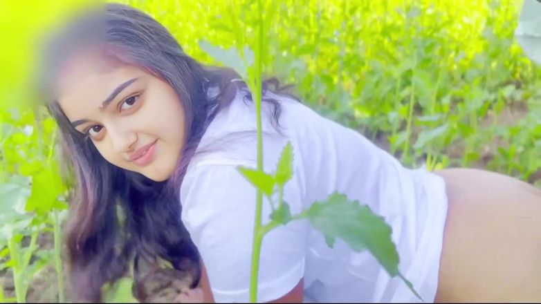 Your_aisha: Desi Beautiful Village Sali Sex in Jungle with Her Jija,...