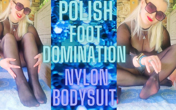 Monika Nylon: (106) Naylon vücut giyiminde ayak hakimiyeti
