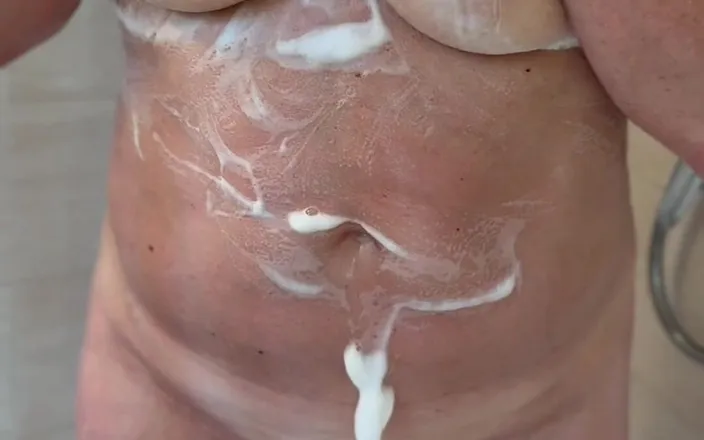 Puck and pussy: Shaving the Pussy From Pussy