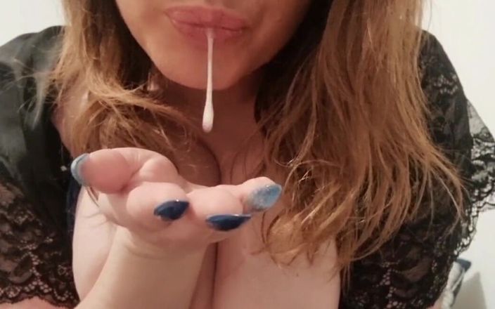 Marmotte Yoomie: Handjob Instructions on My Tits. in This Video I&amp;#039;m Going...