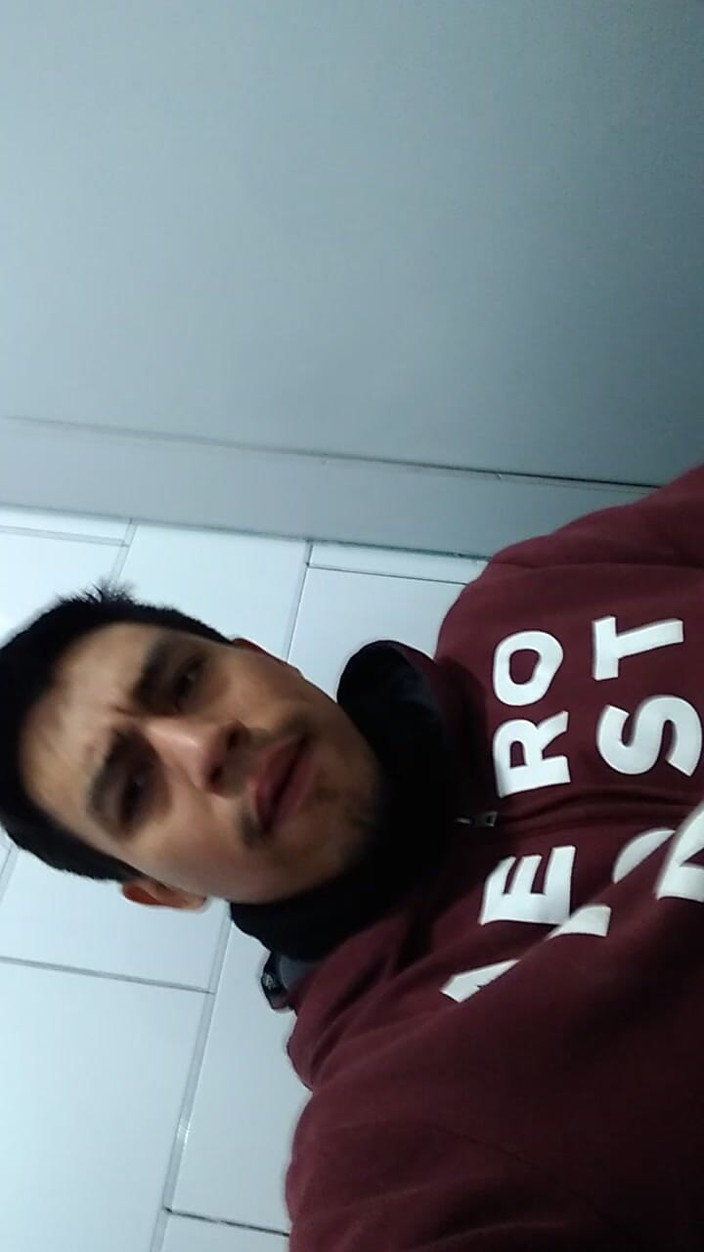 AlexAlejandro13: Працювати, поки я йду у ванну кімнату