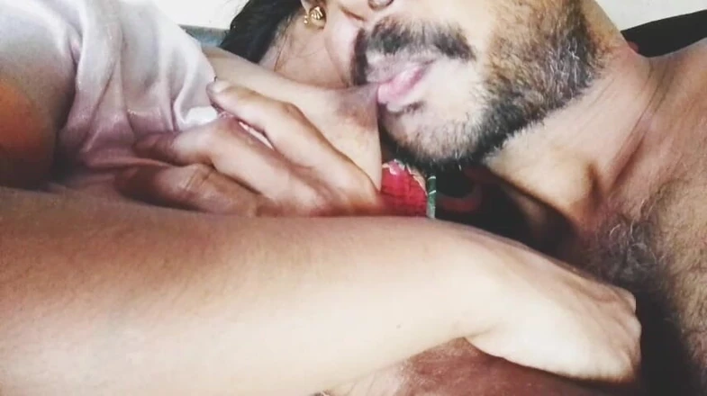 Skydreem1104: Malayalee Achayatti Tinu Gets Sucked by Her Achayan