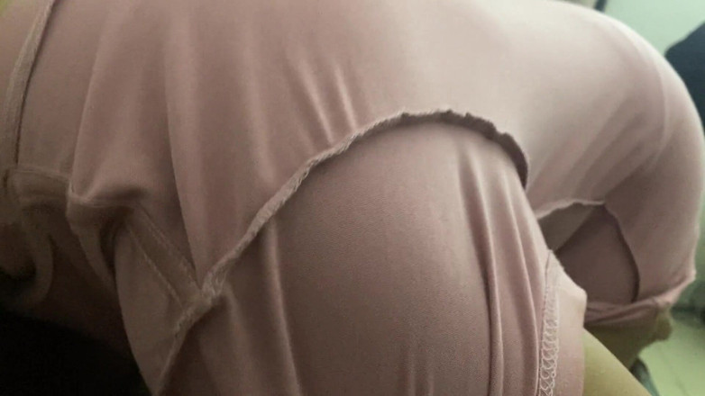 Arabicqueen: Freundin von heißem jungen verführt