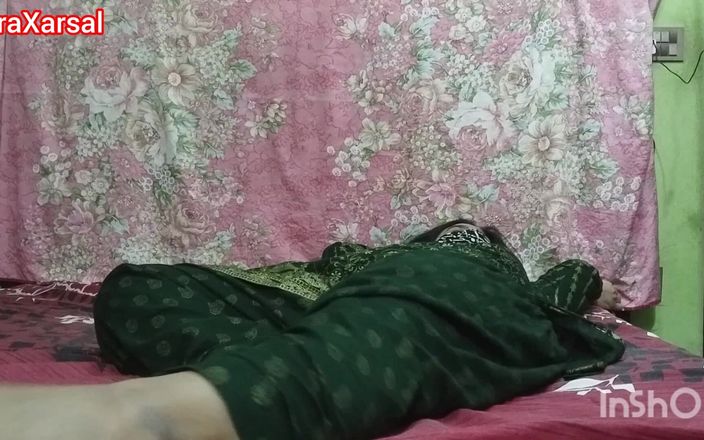 Faryal: マッサージ Walay Ko Ghar Bolwa Liya ヒンディー語 オーディオ