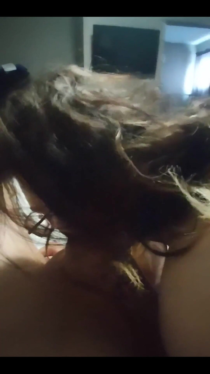 LilTaste: Pareja T4t; Me encanta sentir tu polla frotando contra la...