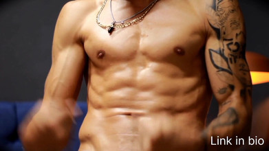 MakyParker: Disfruta mi cuerpo tan caliente