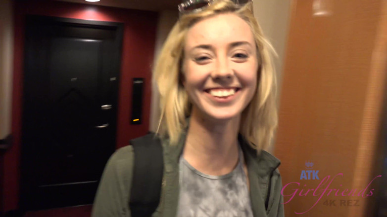 ATK Fans (Girlfriends): Virtual vacation in Las Vegas with sweet Haley Reed 1/3