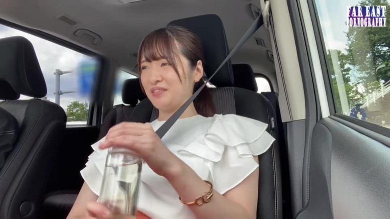 Far East pornography: Islak işaret, edepsiz bir parıltılı iz bırakırken kendini her bıraktığı...