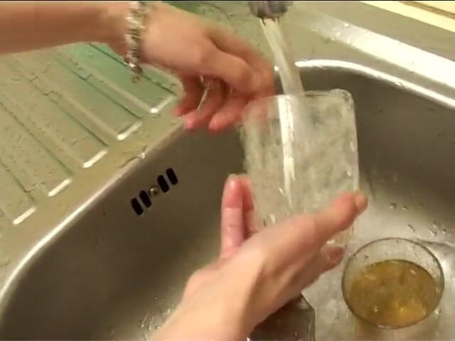 Real Home Made: Moje granma je stará, ale stále to miluje, aby masturbovala