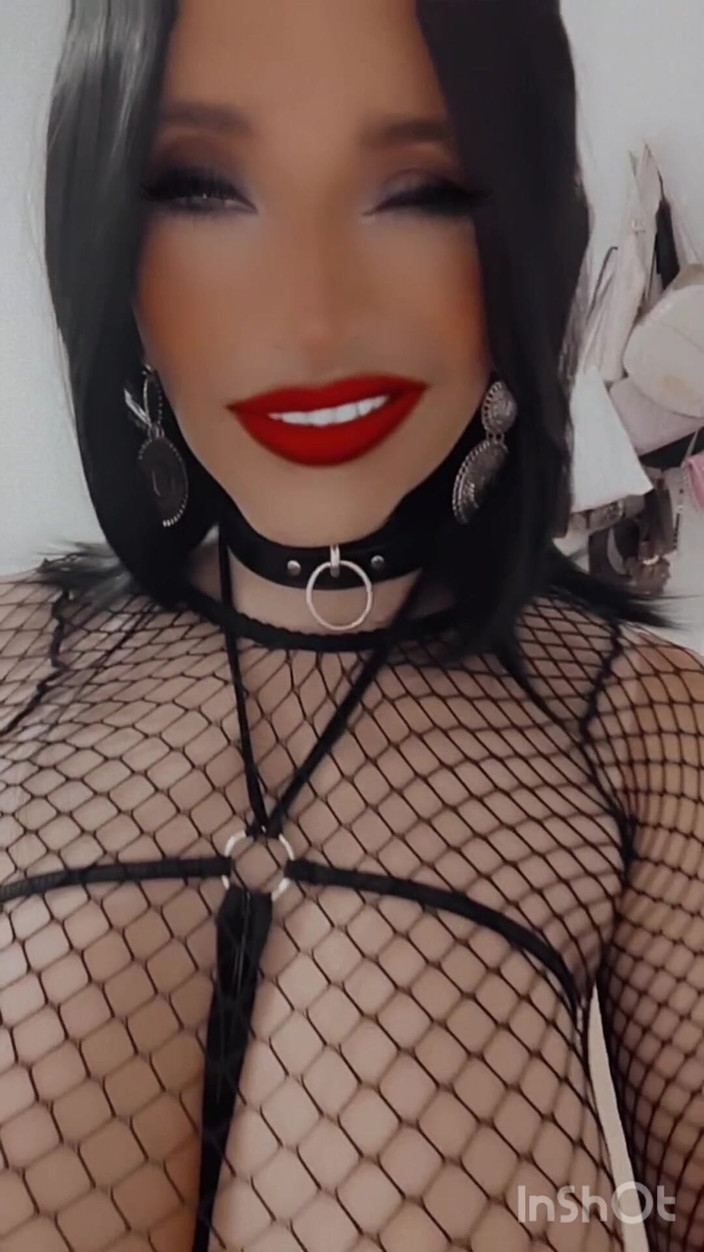 Sissy Slut Brianna: Wil je proberen van positie te wisselen met je geliefde?...