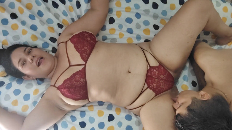 Valkyrieandluigy: Manželka Ve Spodním Prádle