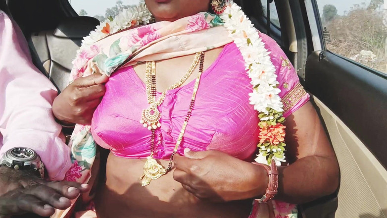 Telugu honey lips: Silk Aunty Car Sex, Telugu Dirty Talks, Episode -1, Part- 3, Sexy...