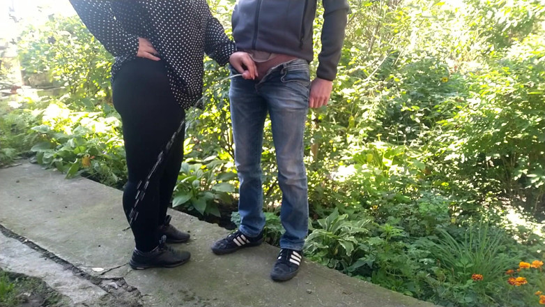 OurFetishLife: Fat ass MILF holds my dick while I enjoy peeing