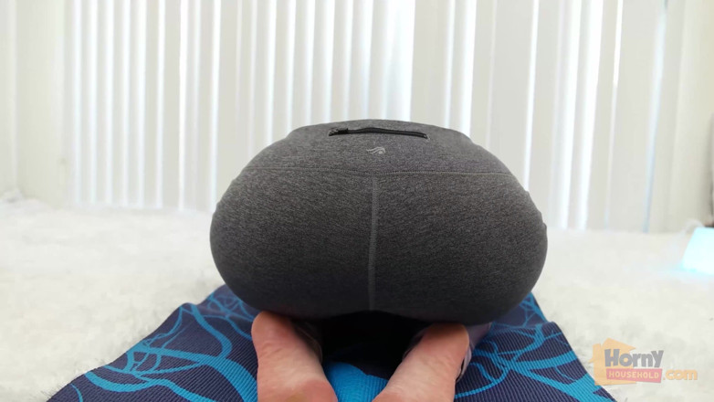 Horny Household: Ass Fetish Yoga