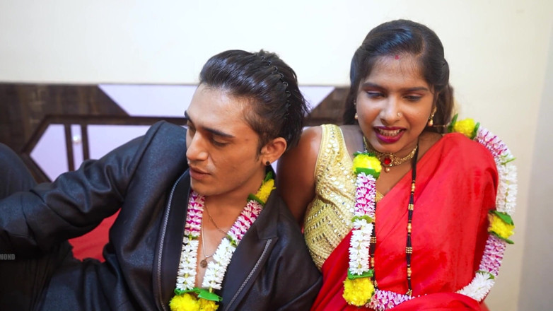 Kilash: Heet Desi Indisch koppel eerste gouden nacht seks