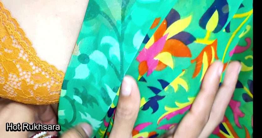 hot_rukhsara: Cunhado fodendo duro com sua cunhada por ajuda hindi