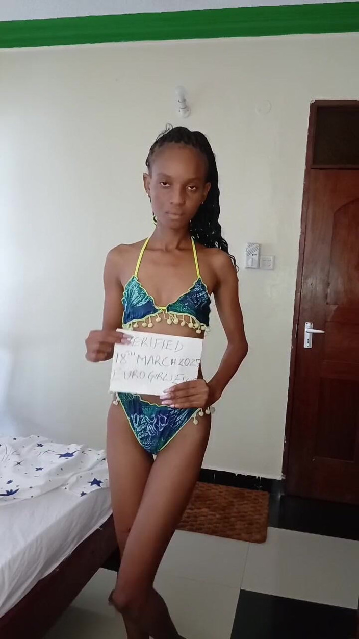 sunnyslimx: Mombasa की दुबली लड़की