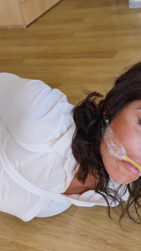 Latina dans : belle-mère curieuse, beau-fils dominant (4k)