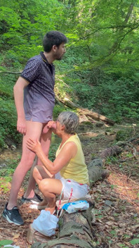 Madam O Outdoor Anal 6 - Bienen Und Pilze!!