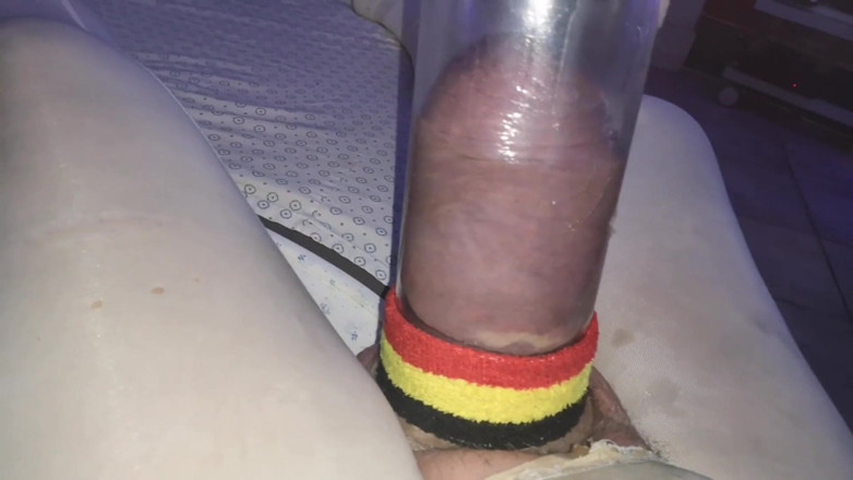 Monster_Meat_: Znovu pumpování s cockringem