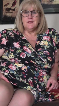 TanteJudy's - deine reife behaarte bBW-tante catherine gibt dir wichsanleitung