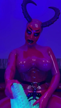 Latex Devil vous accueille en enfer
