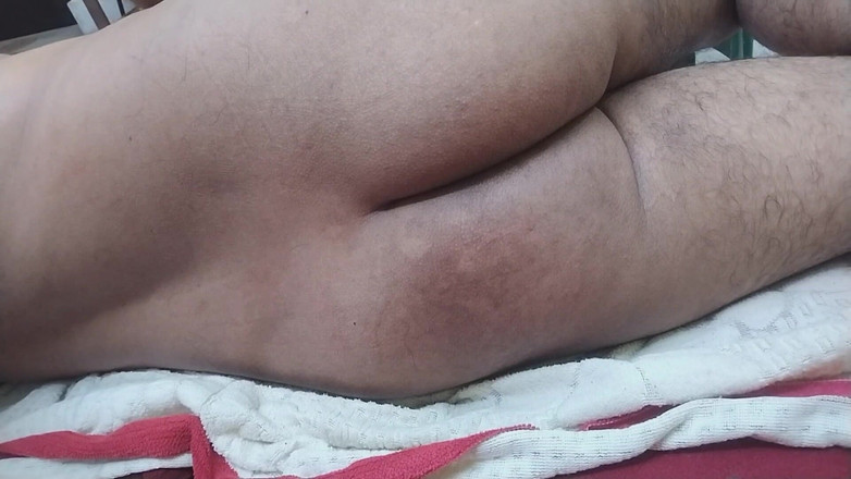 Ronit: Индийский паренек мастурбирует на церемонии бракосочетания своего друга