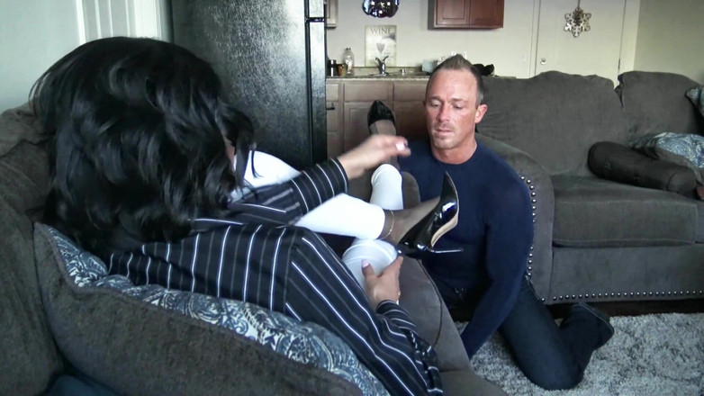 Goddess zephy: Lick My Shoes, Smell My Nylons!