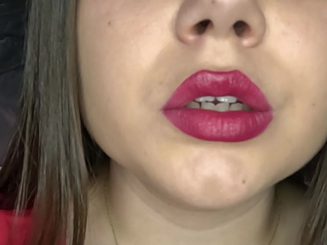 Red Lipstick Smoking Big Puffy Cigarettes (Your fantasy studio)