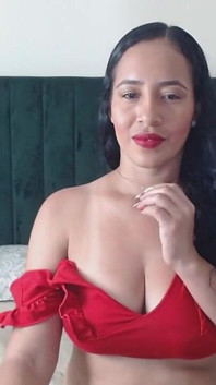 Wanita Dengan Payudara Besar Mahu Disetubuhi Keldai Besarnya Mahu Lebih Banyak