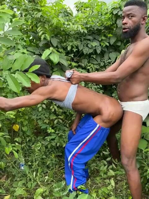 Honeyslim: Fucking Wth My New Guy in Bush
